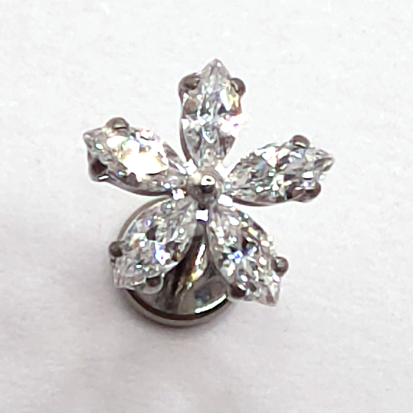 Silver Petal Flower Flat Back Labret in nickel free implant grade titanium, Willow & Thorn